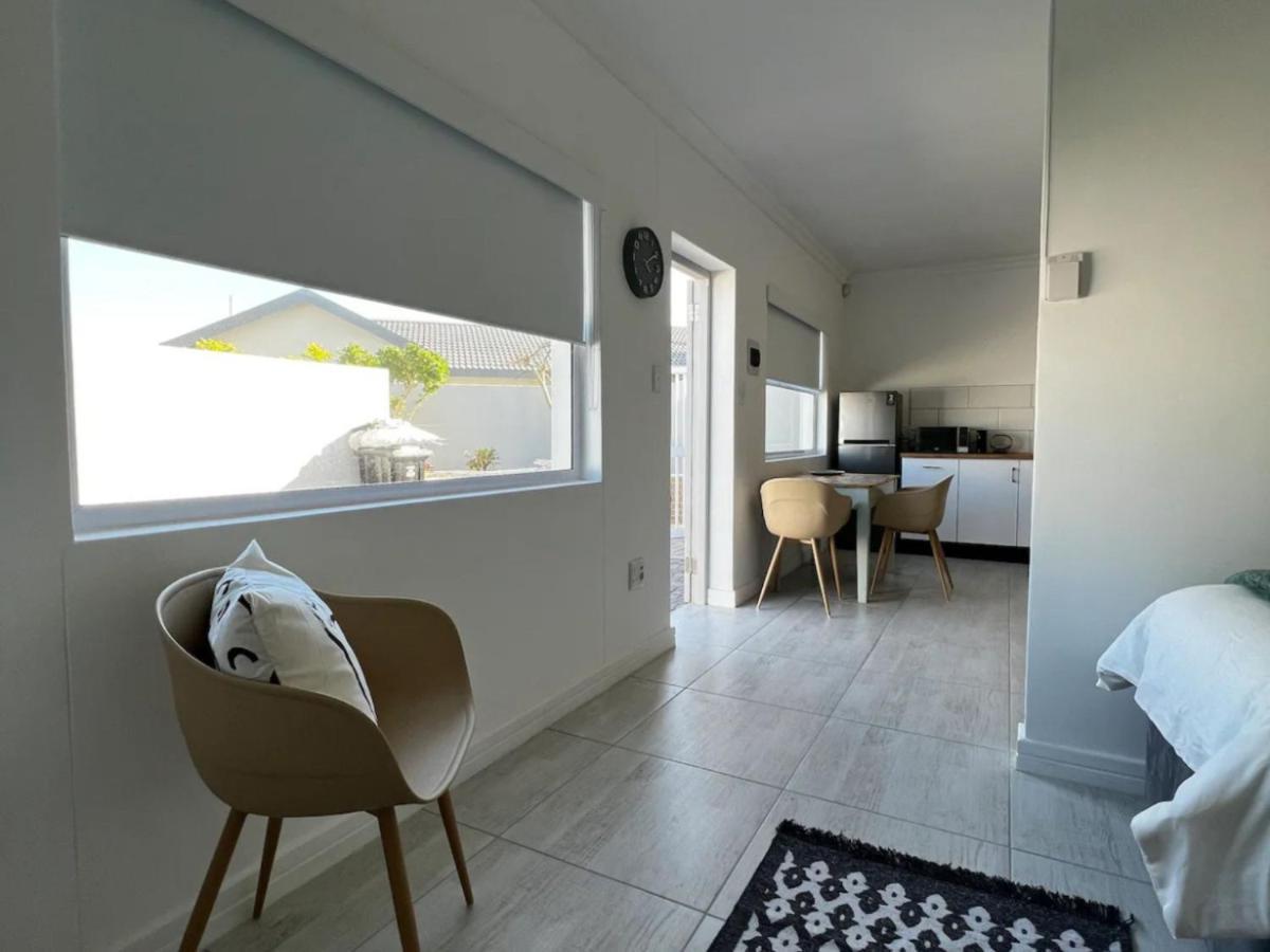 On The Main Apartment Walvis Bay Luaran gambar
